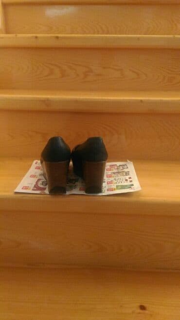 derihan ayakkabı: Tuflilər, Ölçü: 35, İşlənmiş — 2