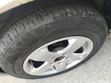 14 disk teker: Mercedes-Benz 190 (W201): 1.8 l | 1992 il Sedan — 3