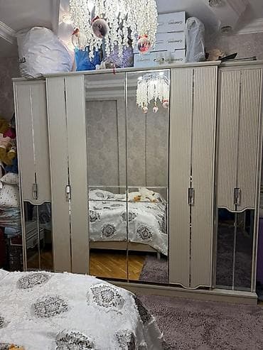 komputer masasi: İkinəfərlik çarpayı, Dolab — 1