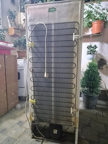 soyuducu rezini: " BEKO" Soyuducu 2 kameralıdır Qapı rezinləri yenicə dəyişilib- — 2