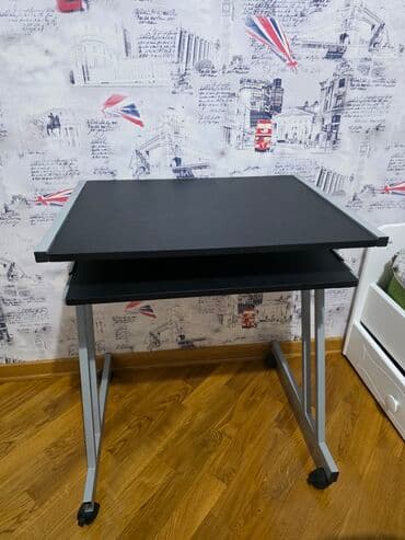 mətbəx masası: Kompüter masası, Açılmayan, Laminat, Dördbucaq masa — 1