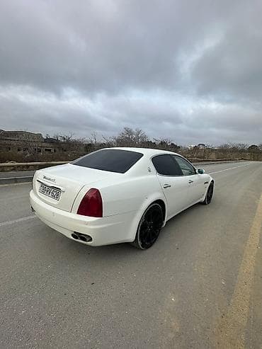 04 masin: Maserati QUATTROPORTE: 4.2 l | 2006 il 225000 km Sedan — 5