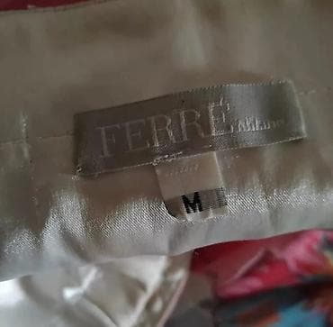 smart sat: 100% Marka.
M,38,(R)
İşlənmiş — 2