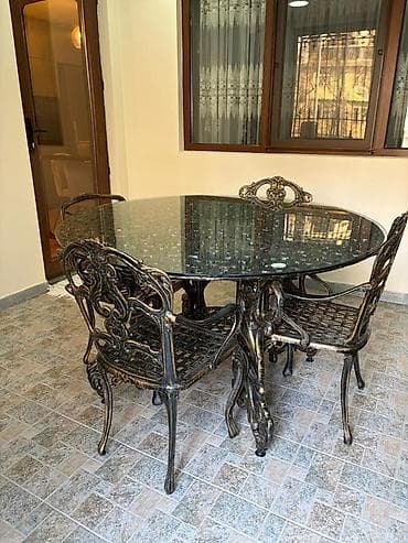 bag evi mebelleri: Qonaq otağı üçün, Açılmayan, Yumru masa, 4 stul — 2