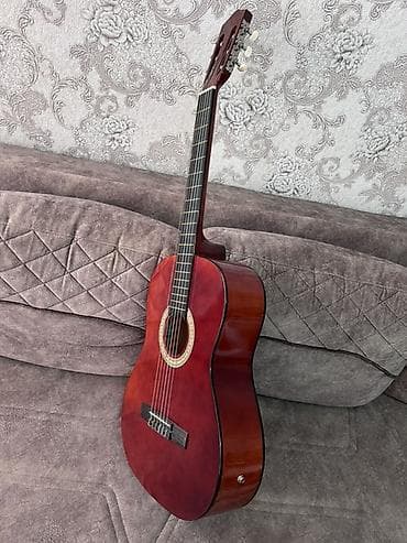 elektron piyano: Elektro-klasik gitara - Korpus: klassik forma, parlaq qırmızı-bordo — 3