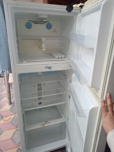 Техника для приготовления еды: 2 двери LG Холодильник Продажа, цвет - Белый — 1