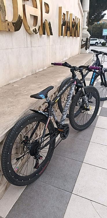 Cox yaxşı vəziyyətdədir. Sadəcə arxa top yığılmalıdır ama belədə lalafo.az -da Cox yaxşı vəziyyətdədir. Sadəcə arxa top yığılmalıdır ama belədə