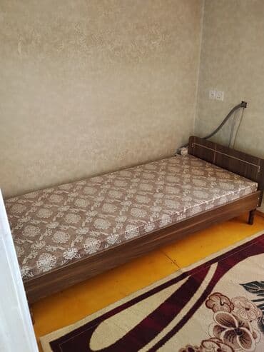 gəncədə yeni tikili bina evləri: Pirborun qarşlsndakl binada 5/5 bir otaq ikiyə düzəlib kirayə verilir — 4