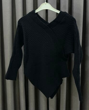 jaketler qadin ucun: Sviter, One size, rəng - Qara — 1