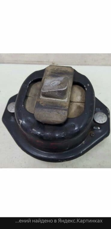 06 mator: Подушка мотора. BMW E65.
BMW E65 Mühərrik yastığı — 2