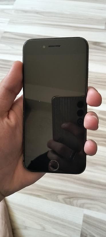 tablet 2 el: IPhone 7, 32 GB, Qara, Barmaq izi — 1