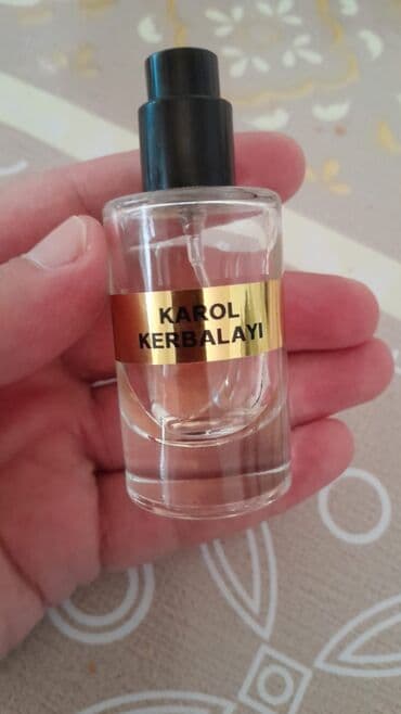 qadın ətir adları: Müxtəlif brendlərdən olan ətirlər təklif olunur. Kolleksiyaya Dior — 5