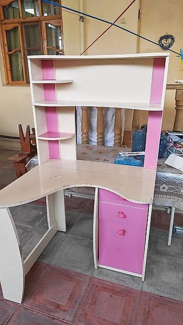 Uşaq/yeniyetmə otağı üçün kompüter və dərs masası - Rəng: ağ və — 2