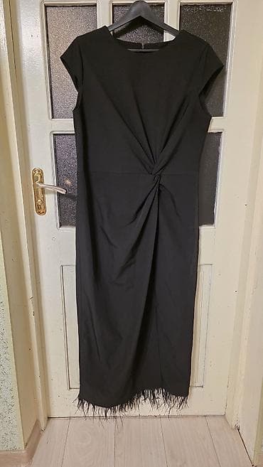 koja donlar: 1 defe geynilib yenidir. 42 olcu. metrolara 2 azn — 1