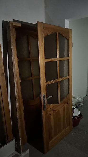 Siyirmə qapılar: Çərçivə ilə bir yerdə satılır. Bu nömrə ilə əlaqə saxlayın — 4