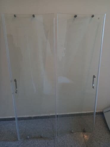 vanna razmeri: Cakuzi şüşələri ilə bir yerdə satılır. İstəyən əlaqə saxlasın. Vatsap — 6