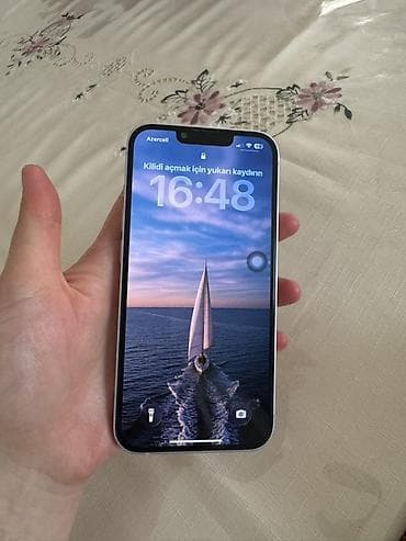 IPhone 14, 128 GB, Face ID — 3