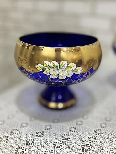 lilya gülü: Vaza dəsti, Bogem şüşəsi — 4