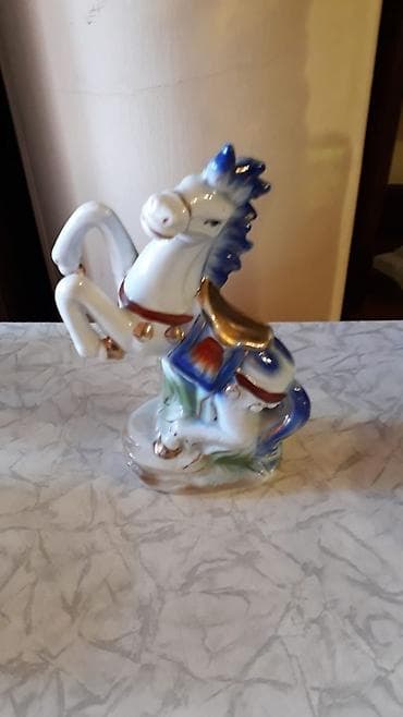 dekor dasi: Fiqur, Keramika — 3