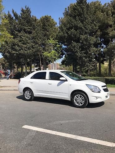 Chevrolet: Chevrolet Cobalt: 1.5 l | 2024 il 90000 km Sedan — 2