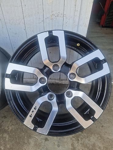 İşlənmiş Disk VAZ (LADA) R 16, 5 Boltlu — 1