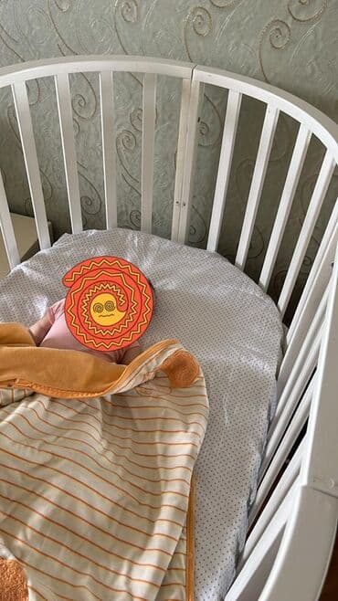 Bayraqlar: Oğlan və qız üçün, İşlənmiş, Yumru, Beşik, Dəstsiz, Matras ilə, Yellənmə mexanizmsiz — 3