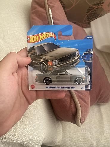 Hot Wheels 
89 Mercedes-Benz 560 SEC AMG
Baglidir qutuda 
Barter var — 1