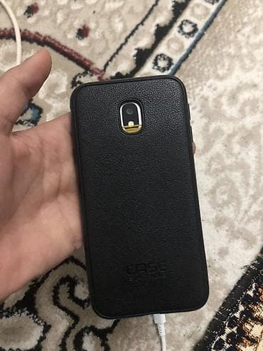 Samsung Galaxy J3 2018, rəng - Gümüşü