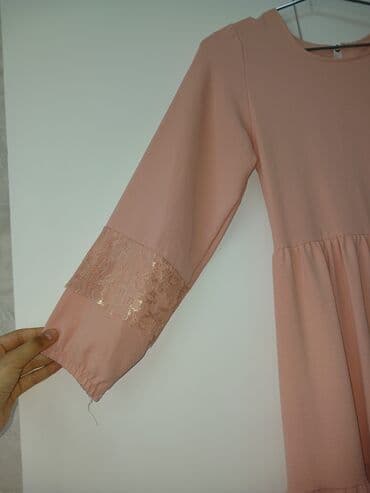 qadın ucun donlar: Məhsul: Qadın geyimi – uzun paltar Metroya çatdirma var. Metroya — 3