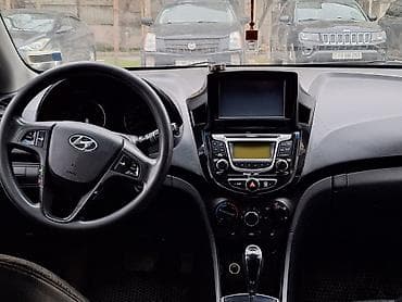 hyundai accent satilir: Hyundai Accent. Disel. Avtomat karopka. Günlük icarəyə verilir — 2