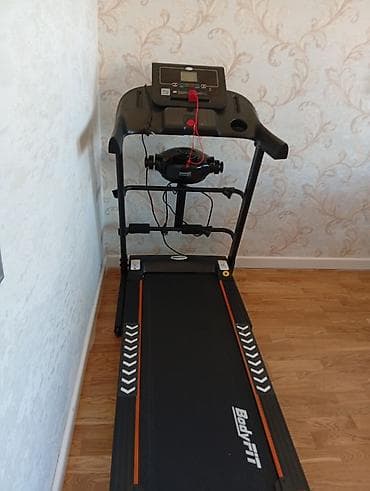 BodyFit qaçış trenajoru - Brend/model: BodyFit (paneldə loqo qeyd