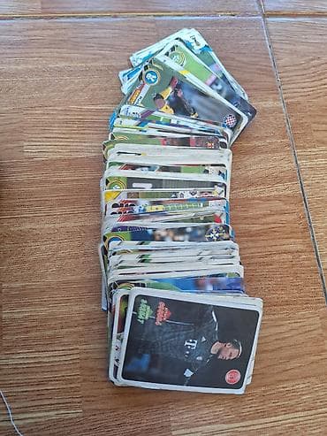 Futboll kartlari 142 dene Kolleksioblar ucun her cur kart var
