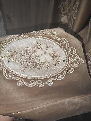 pərdə və divan: Satılır Dəst halında. real alıcılar narahat eləsin. Yenidir heç bir — 3