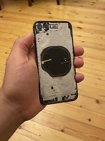 iphone 2: IPhone 8, 64 GB, Jet Black, Barmaq izi, Simsiz şarj — 5