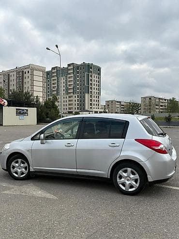 Nəqliyyat: Qadın isdifadə edib çox ekonomik maşındır sadəcə iş üçün sürülüb — 4