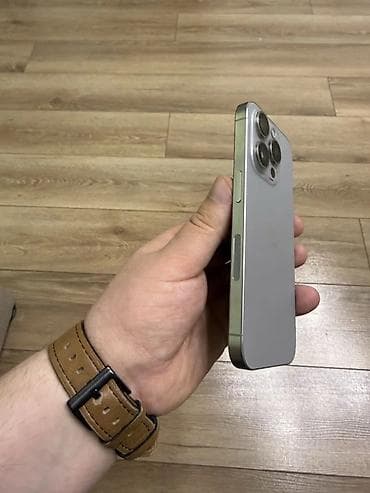 freebuds pro 4: IPhone 15 Pro, 256 GB, Natural Titanium, Face ID — 6