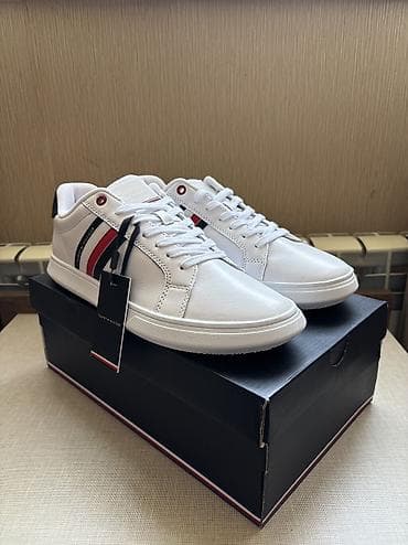 tesbeh satisi: 🇺🇸 Tommy Hilfiger original krasovka — yeni, ABŞ-dan gətirilib Satılır — 6