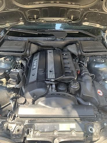 honda stream 2001: BMW 5 series: 2.5 l | 1999 il Sedan — 3