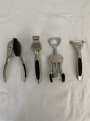 Mətbəx alətləri dəsti – 4 parça, paslanmayan metal gövdə və sürüşməyə