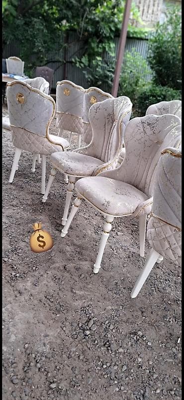 Oturacaq rəng seçimi var