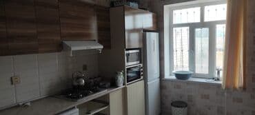 şəmkir rayonu: Xəzər rayonu Buzovna qəsəbəsində ümumi sahəsi 9 sot kupçalı 3 otaqlı — 6