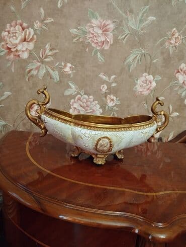 set qabları: Vaza 70 azn — 1