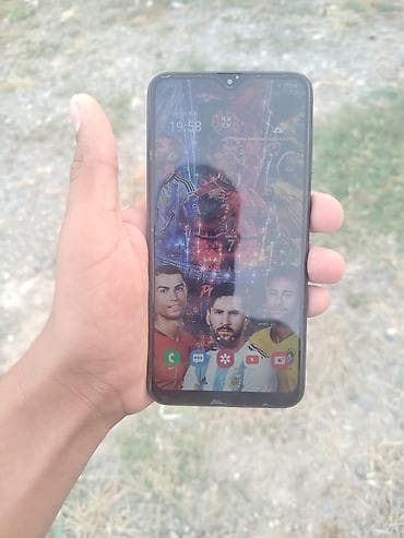 ayfon 7 s: Samsung Galaxy A10, 32 GB, rəng - Qara, İki sim kartlı — 7