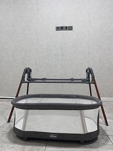 beşiyler: Oğlan və qız üçün, Dördbucaq, Beşik, Yellənmə mexanizmsiz — 4