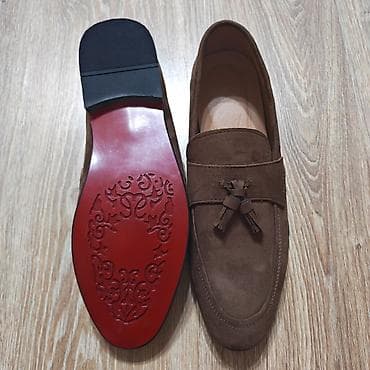 ayaqqabı kisi: Kişi mokasinləri – təptəzə heç qyilməyib. 44 ölçü amma 43 gedir — 2