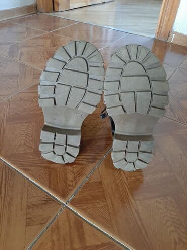 купить бу шкаф для одежды: Cox az geyinilib, temiz deridi, baha alinib, demey olarki tezedi — 3