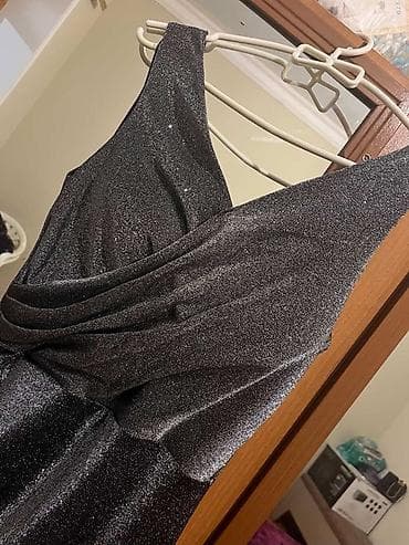 Zərif gecə/libas - Rəng: tünd boz (qara tonlarda), parıltılı-metallic — 1