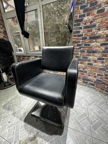 Tibbi arakəsmələr: Saş kəsimi kreslosu — 4