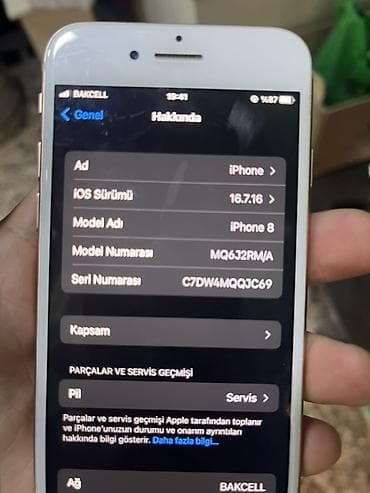 macbook pro satilir: IPhone 8, Qızılı — 2