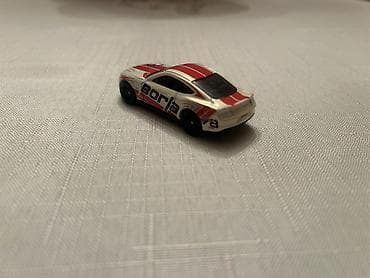 hot weels: Yaşıl rəngli die-cast oyuncaq maşın modeli - Korpus: parlaq — 9